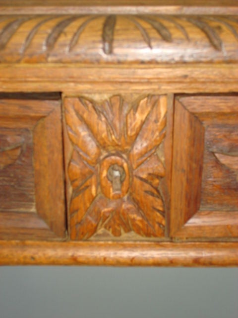 Carved Wood Fox Motif Desk In Excellent Condition In New York, NY