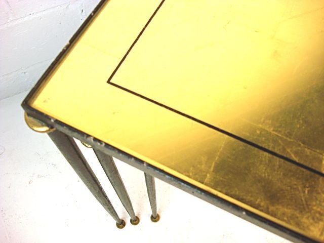 Vintage French Gold Eglomise Nesting Tables In Excellent Condition For Sale In New York, NY