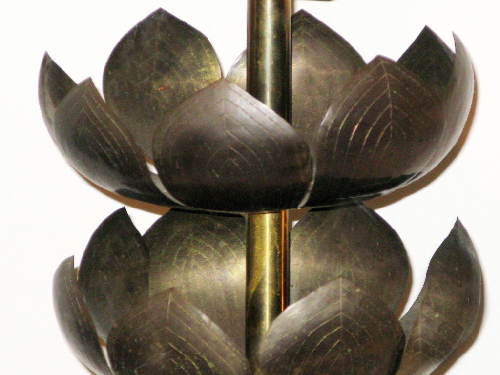 Floor Lamp with Brass Lotus Leaves