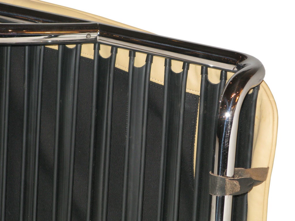 LC/4 Chaise by Le Corbusier 1