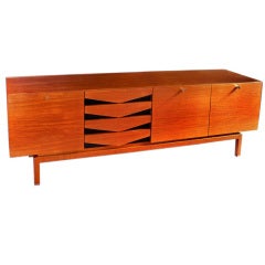 Light Mahogany Sideboard