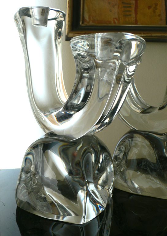 20ième siècle Paire de chandeliers en cristal de Daum en vente