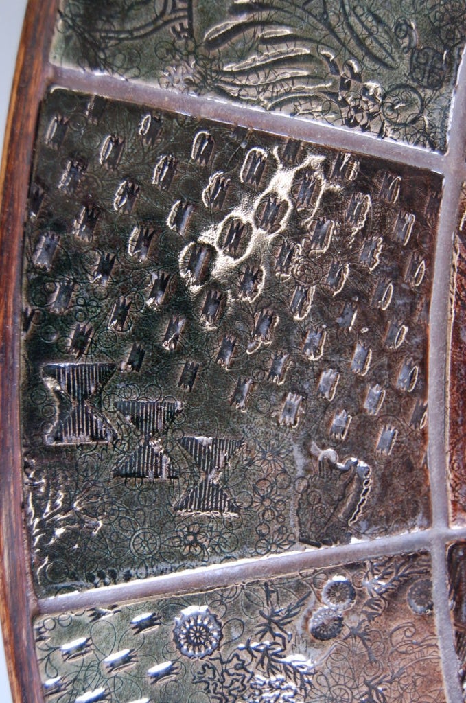 large round ceramic tile