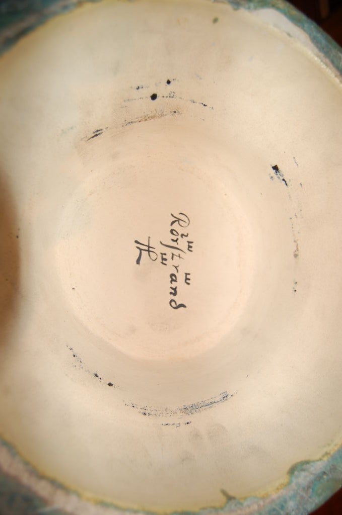 Suédois Urne en céramique unique recouverte d'un couvercle par Tyra Lundgren pour Rorstrand en vente
