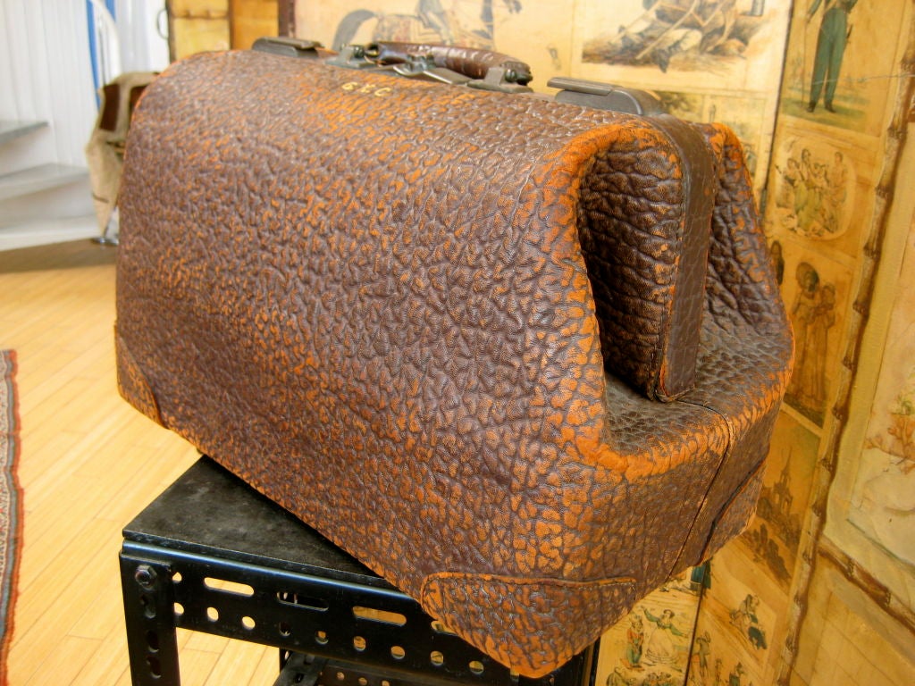 French Art Deco Embossed Crocodile Leather Doctor's Bag, c. 1920 For Sale  at 1stDibs