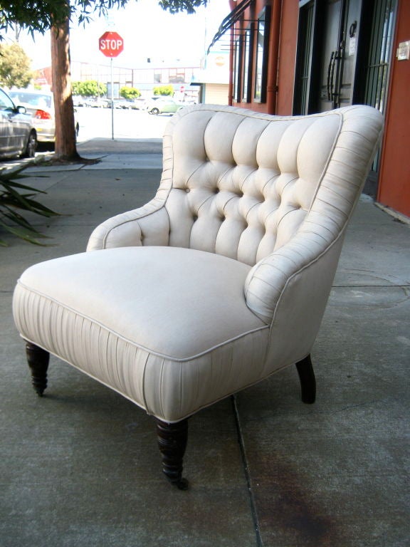 Beautifully appointed French tufted slipper chair. Note dimensions as follows:<br />
<br />
Overall height: 31