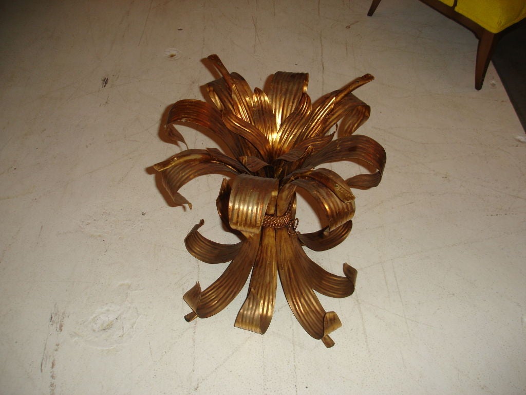 Giltmetal table Base