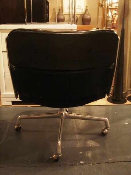 Late 20th Century Vintage Time Life Desk Chair by Herman Miller in Black Leather