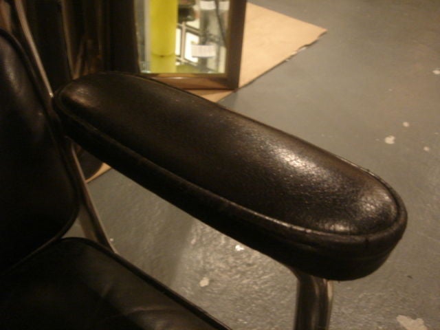 Vintage Time Life Desk Chair by Herman Miller in Black Leather 3