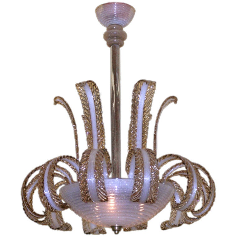 ITALIAN 1940'S 'PULEGOSO' CLEAR GLASS AND AMBER GLASS CHANDELIER