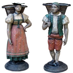 PAIR OF GERMAN PAINTED TOLE STANDING FIGURAL BOUQUETIERS For Sale