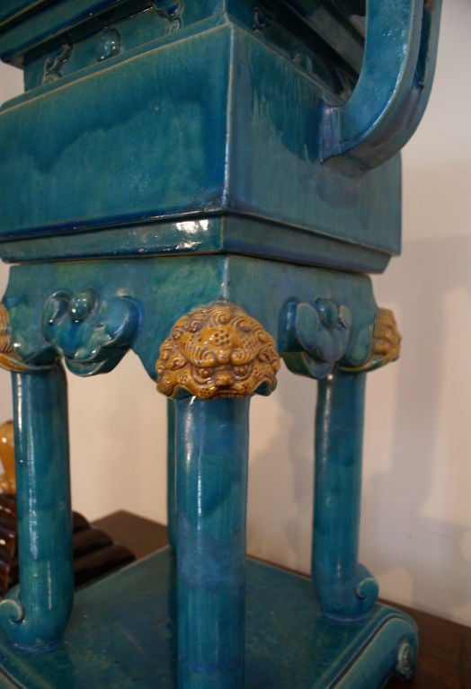 A Large Ming Dynasty Glazed Censer 3