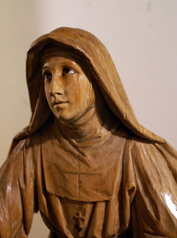 Boxwood Carving of a Praying Nun In Good Condition In San Francisco, CA