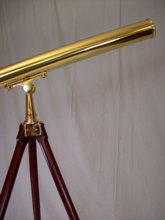 Broadhurst Clarkson Telescope with the Original Mahogany Tripod In Good Condition In Port Chester, NY