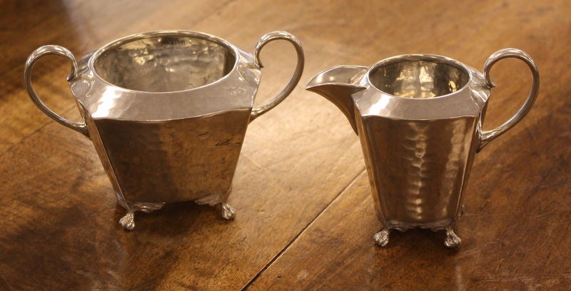 Hand-Hammered Four-Piece English Pewter Tea Set, c. 1930 In Good Condition In Port Chester, NY