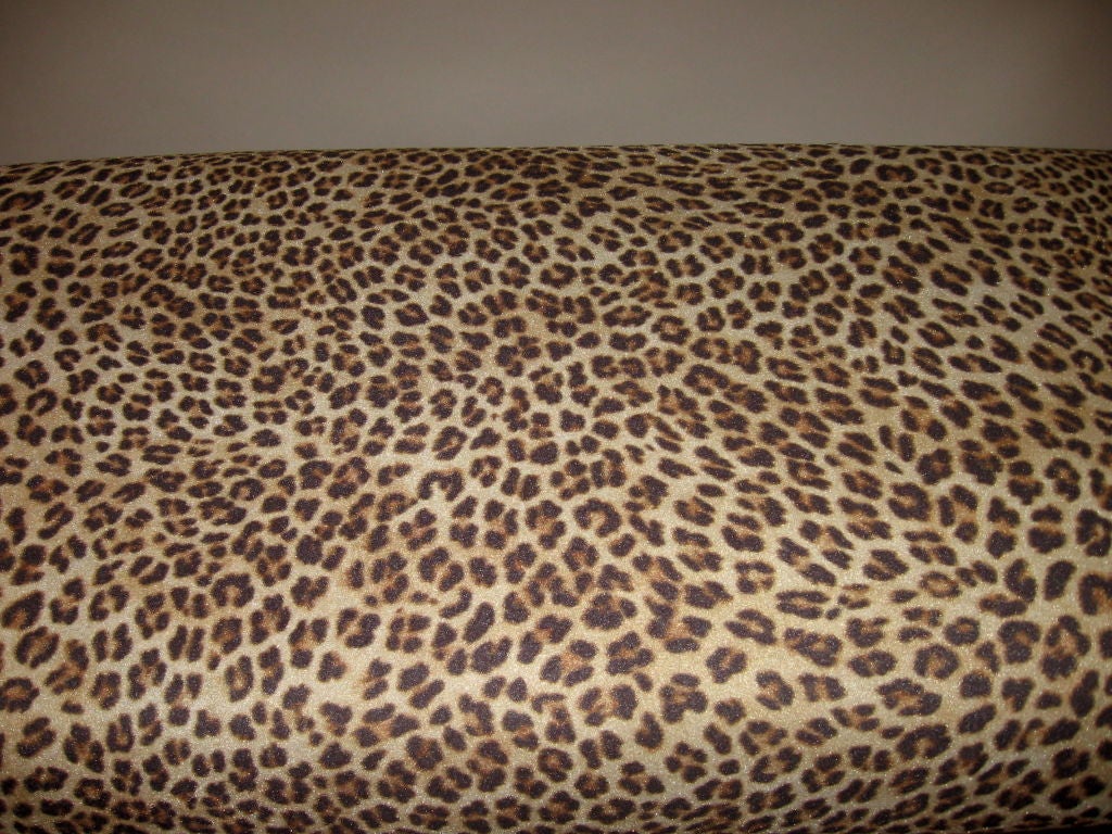 UPHOLSTERED LEOPARD BENCH / STOOL