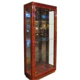 LACQUERED WOOD AND GLASS DISPLAY CABINET BY MASTERCRAFT