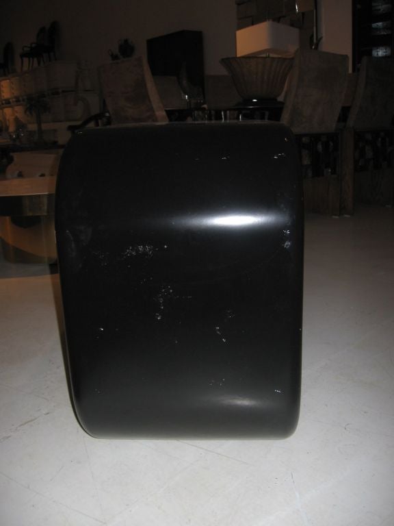 PAIR OF BLACK LACQUERED CONSOLES / SOFA TABLES 1