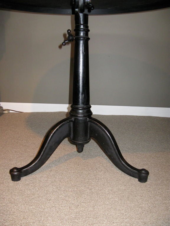 INDUSTRIAL TABLE WITH ZINC TOP
