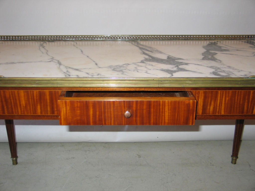 Mid-20th Century Expandable French Modern Neoclassical Wood, Marble Coffee Table by Maison Jansen For Sale