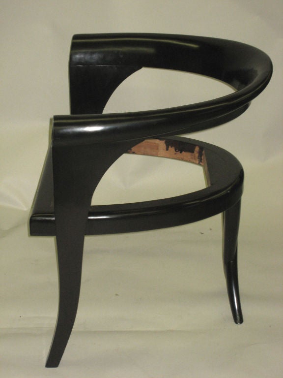 Pareja de sillones franceses de mediados de siglo de estilo neoclásico moderno Francés en venta