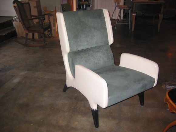 Italian Pair of Gio Ponti Armchairs