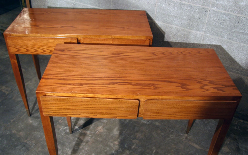 Pair of Gio Ponti Oak Consol Tables 1