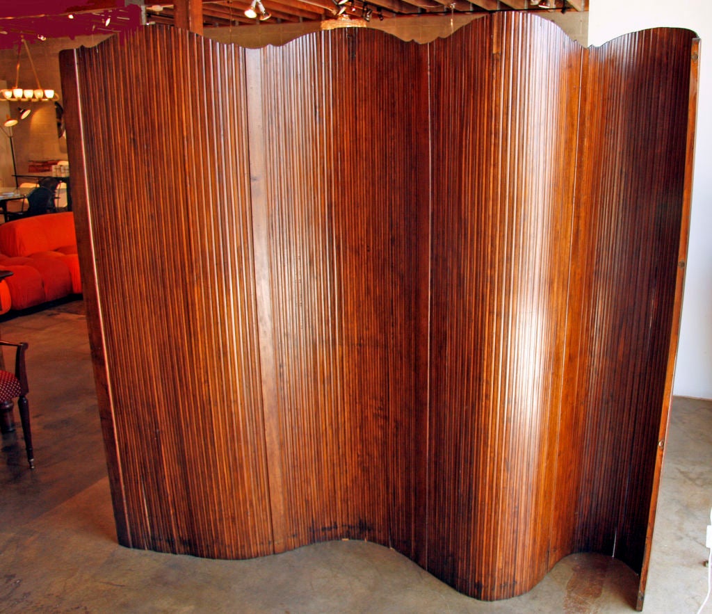 Condition: good -- just waxed -- one of the pieces is a bit out of line... but overall it goes by unnoticed--