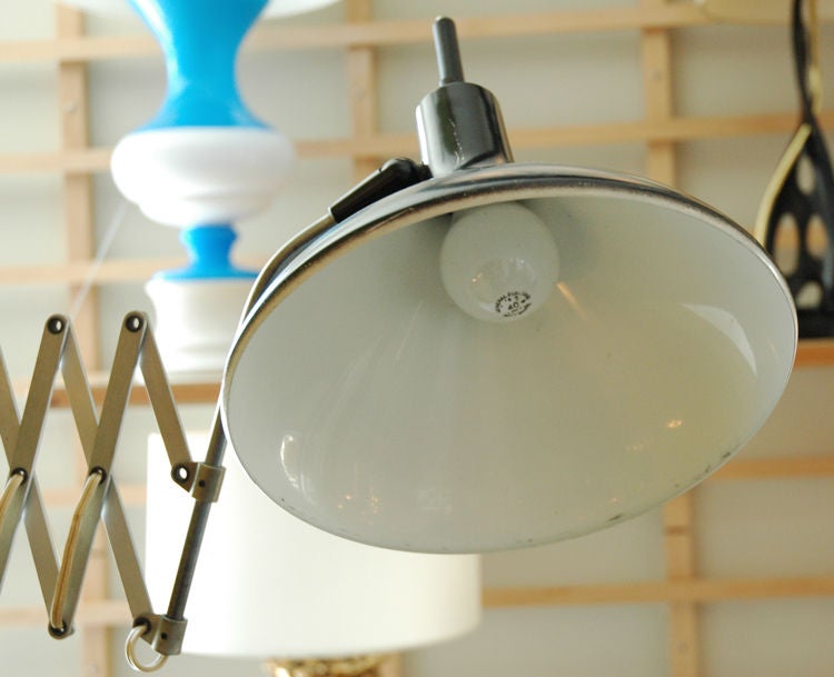 Mid-20th Century Lightolier Scissor Lamp