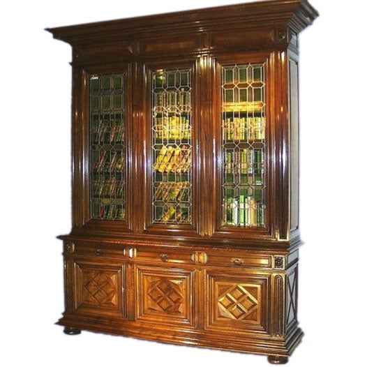 French late 19th century walnut Louis XIV style biblioteque For Sale