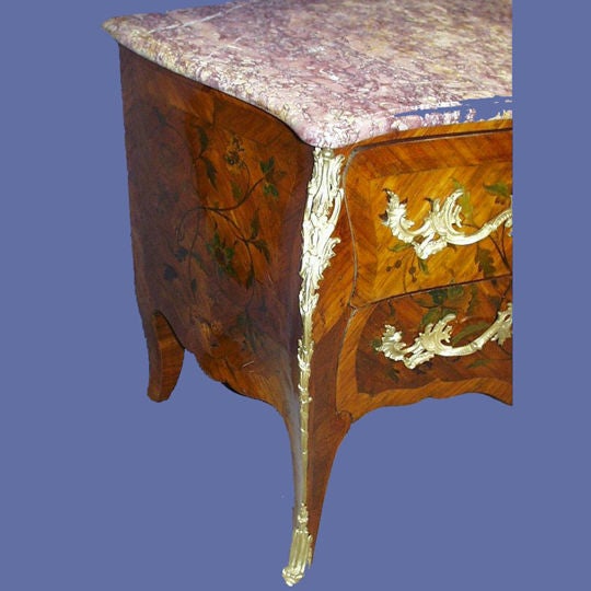 Outstanding French 19th century marquetry commode