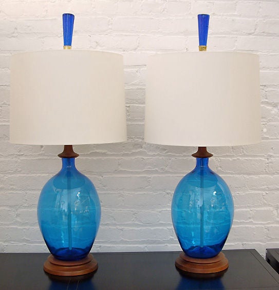 Mid-20th Century Pair of Glass and Wood Lamps made by Blenko Glass Company