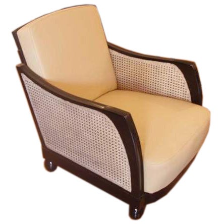 A beautiful and sophisticated pair of french Art Deco armchair