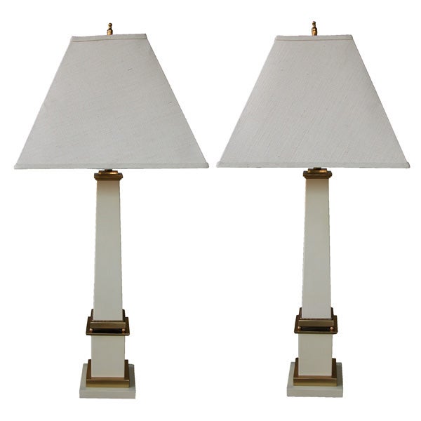 Pair of American Mid-Century Ivory Painted Tole and Brass Obelisk-Form Lamps