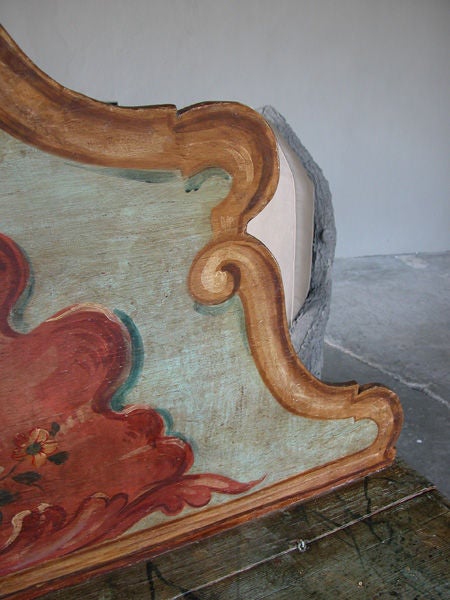Italian Baroque Style Pine Painted High Back Blanket Bench In Good Condition For Sale In San Francisco, CA