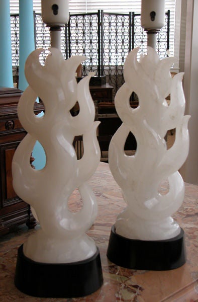 Finely Carved Pair of Italian Mid-Century White Alabaster Lamps