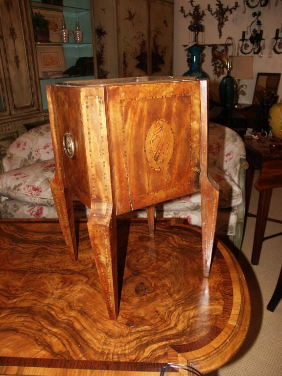 Dutch Jardinere with Shell Design Inlay