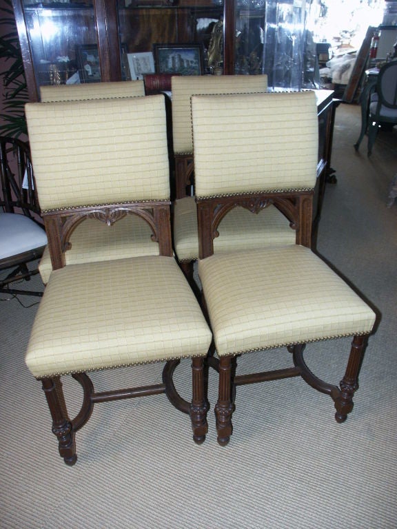 Set of Four Dining Room Chair In Yellow