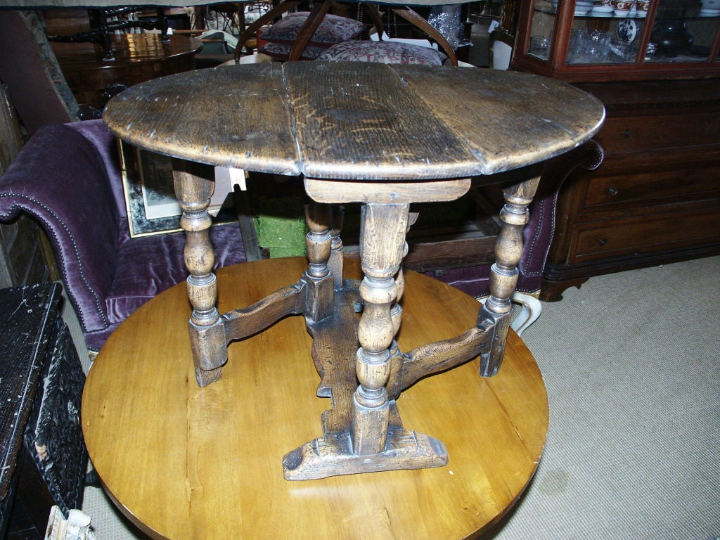 Small Rustic Gate Leg Table For Sale 3