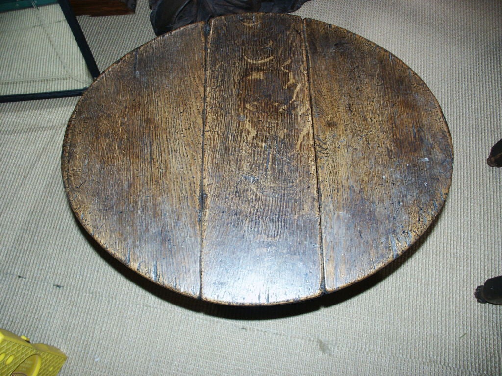Small Rustic Gate Leg Table For Sale 1