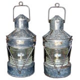 Paar antike russische nautische Lampen