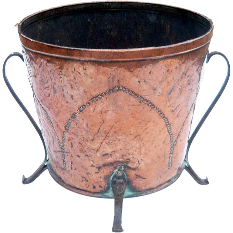 English Copper and Iron Studded Arts & Crafts Bucket