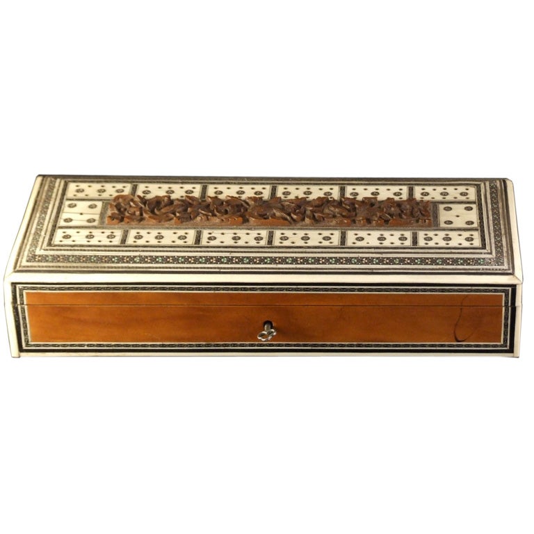 An Anglo-Indian Cribbage Box
