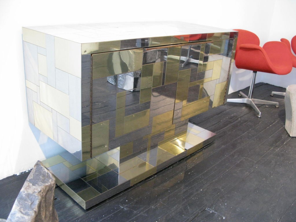 PAUL EVANS CITYSCAPE CABINET