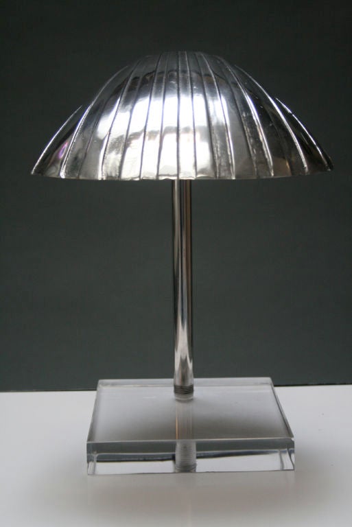 Cool Cast Aluminum Shell Shaded Desk Lamp