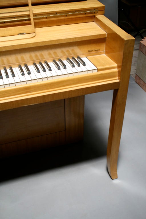 !940's Decorative Minuet Consul Piano 2