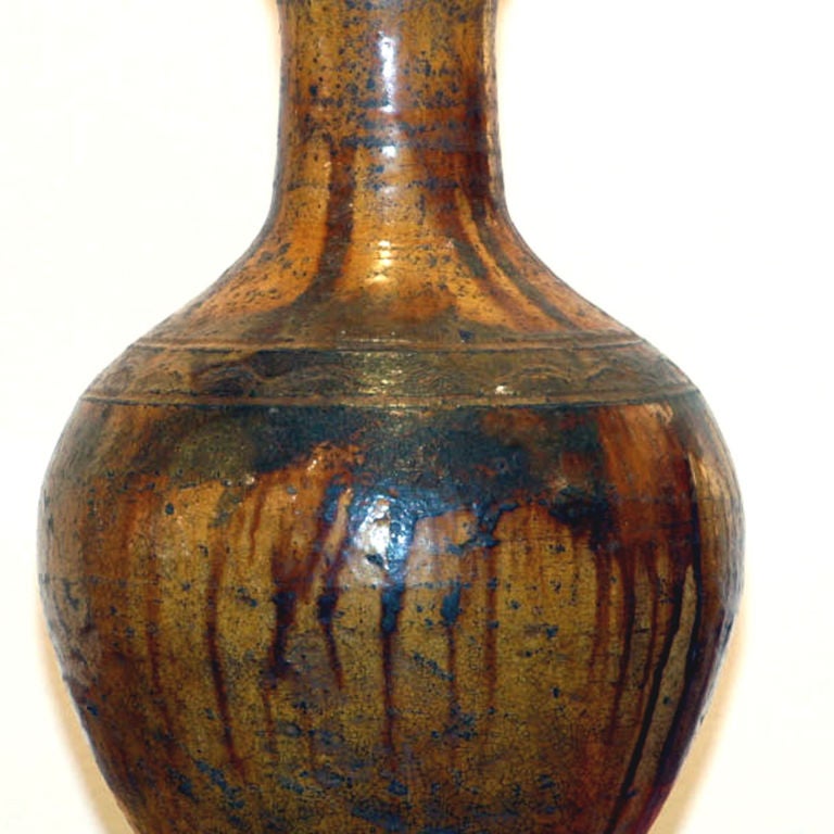 19th Century "Saramenha" Ceramic Pot