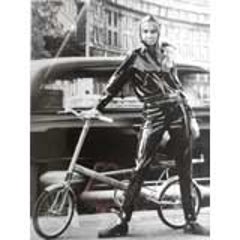 A Classic Fashion Photo By Jamie Hodgson 8