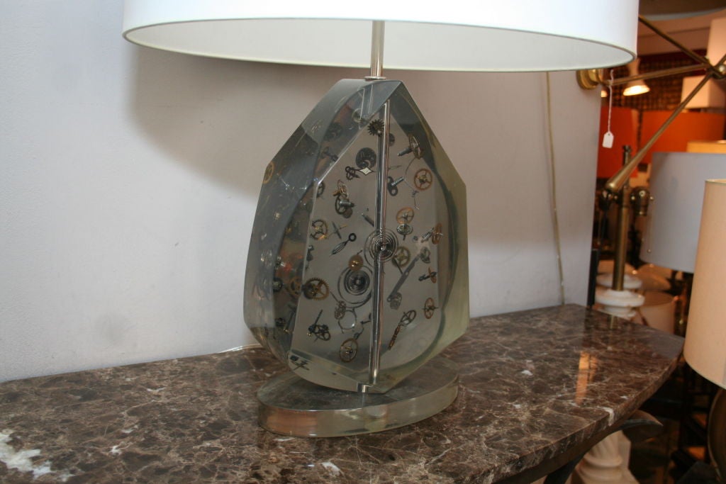 Modernist Lucite Table Lamp Encased with Clock Works 1