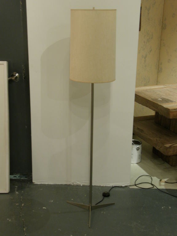 Mid-20th Century American Precision Engineered Telescoping Floor Lamp by Nessen For Sale